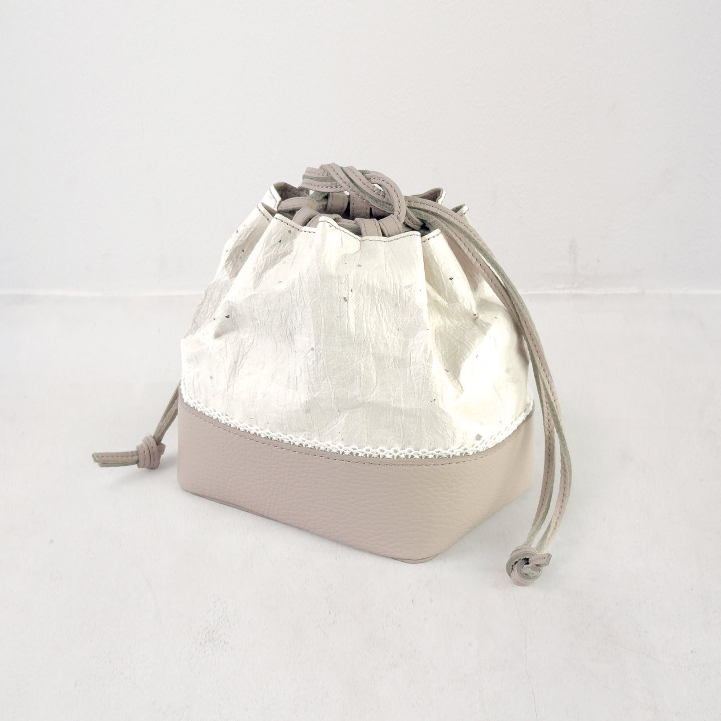 Tsubomi - 蕾 -( Mini Drawstring Bucket Bag )