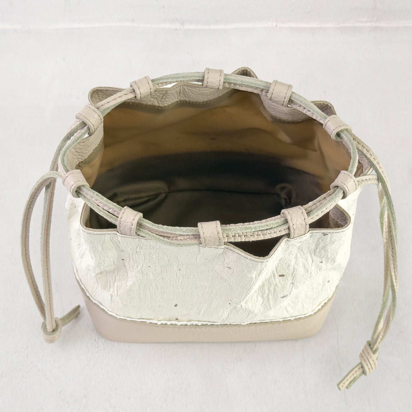 Tsubomi - 蕾 -( Mini Drawstring Bucket Bag )